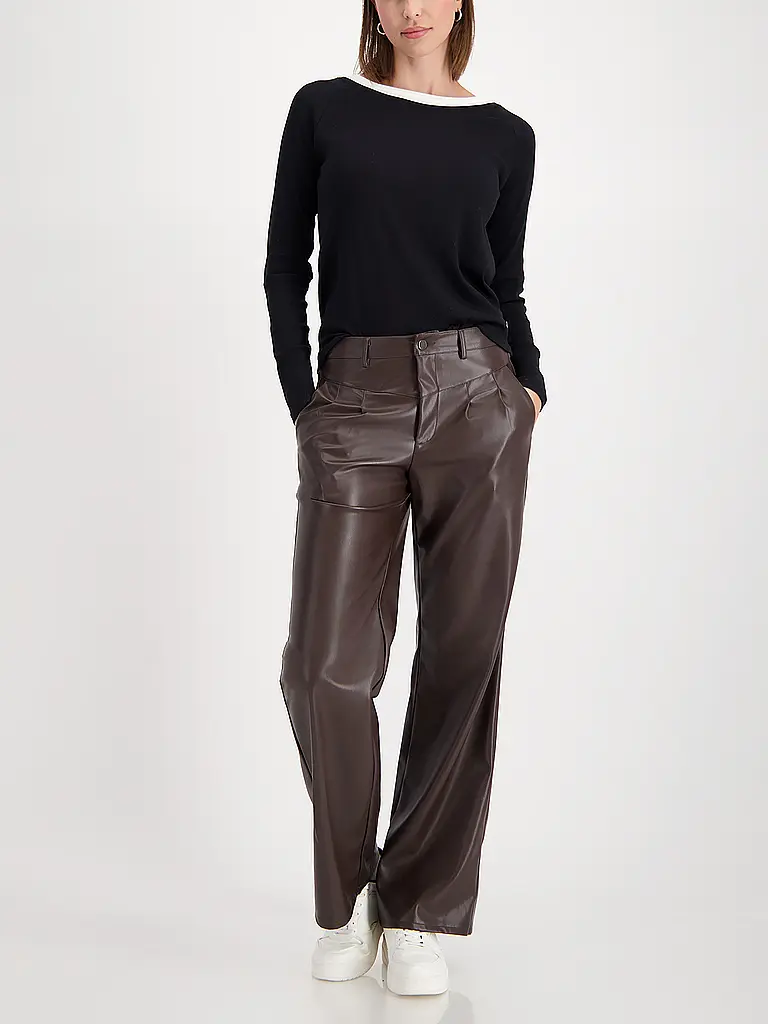 MONARI | Pantalón de pernera ancha con efecto cuero | Marrón