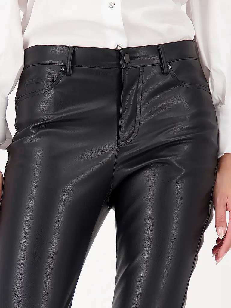MONARI | Pantalones de imitación de cuero | Negro