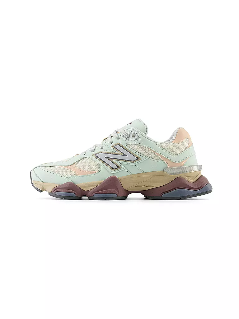 NEW BALANCE | Sneaker 9060 | Gris claro