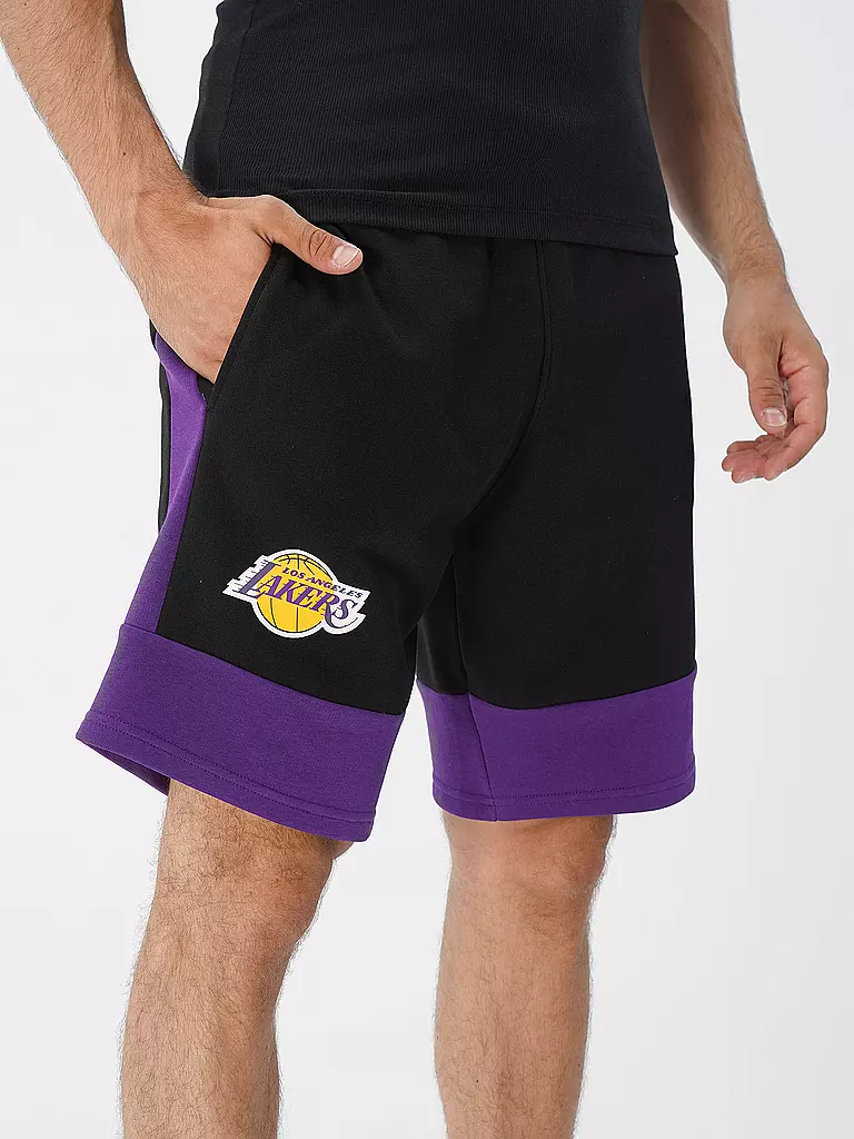 NEW ERA | Shorts | Negro