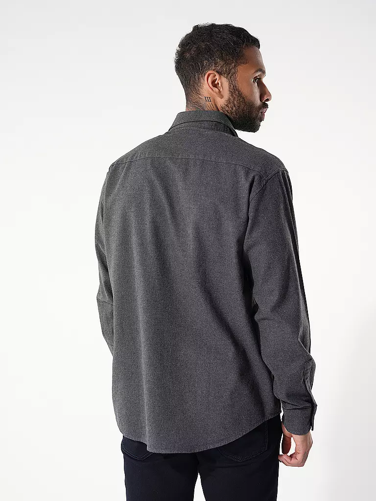 NN.07 | Camisa de corte estándar | 