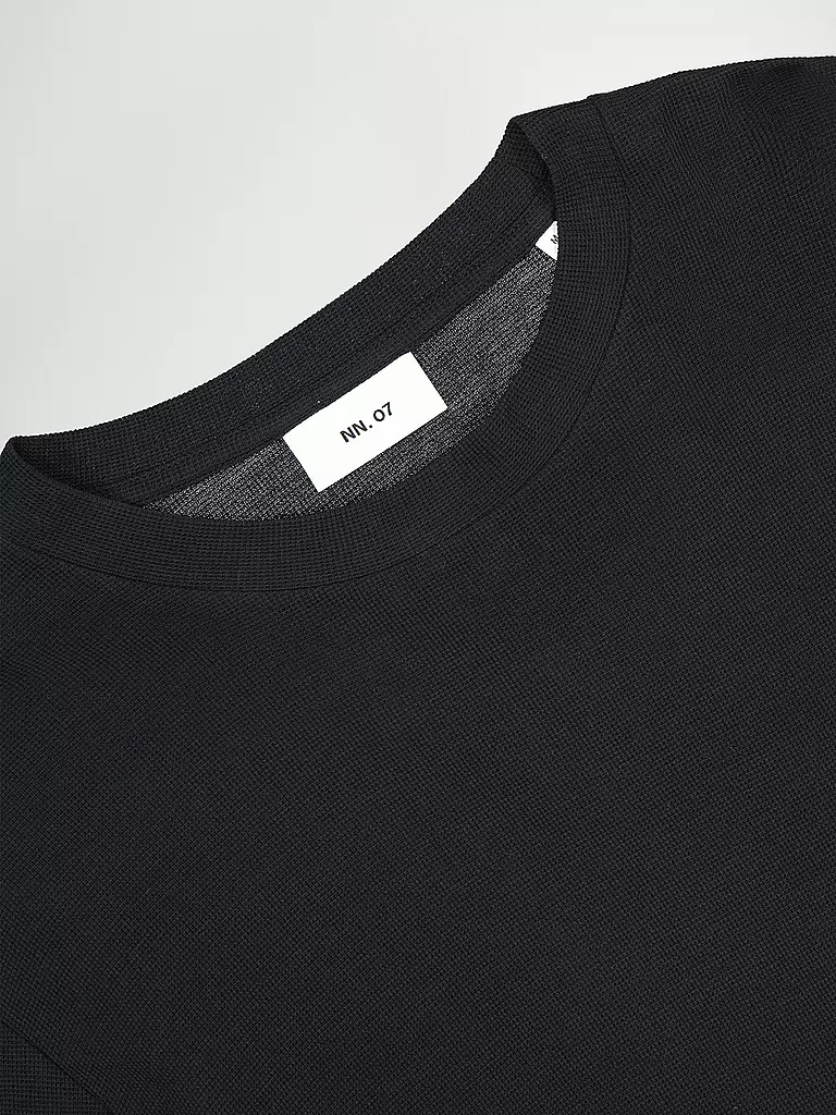 NN.07 | Camiseta de manga larga CLIVE | 