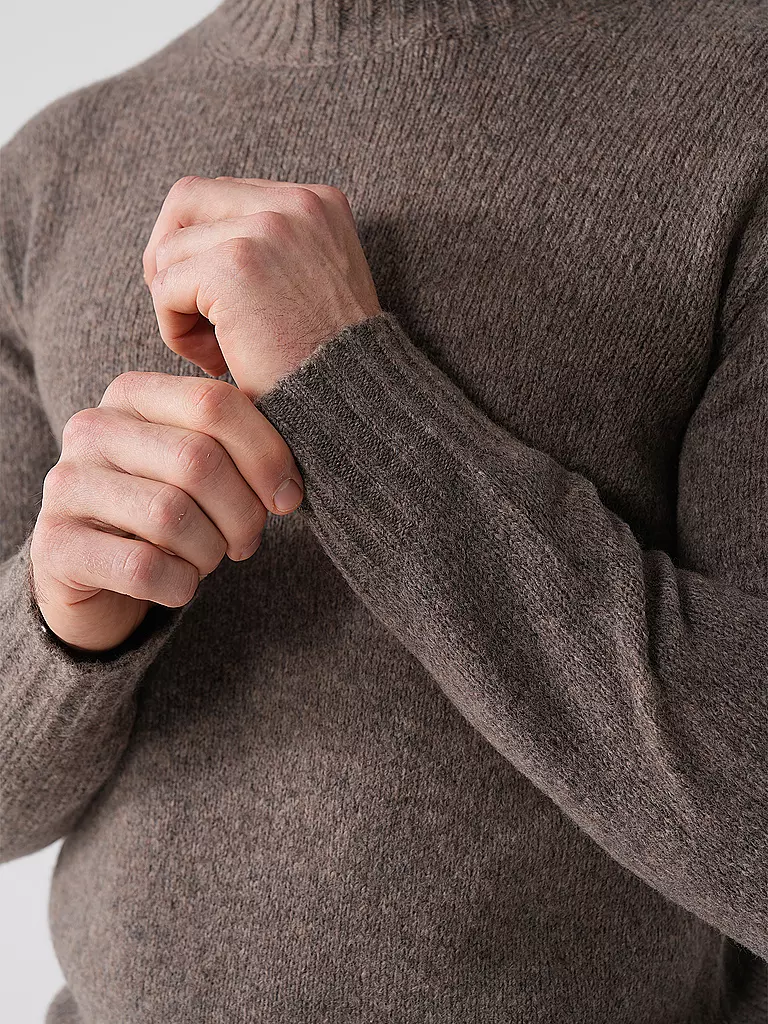 NN.07 | Pullover LEE | Marrón