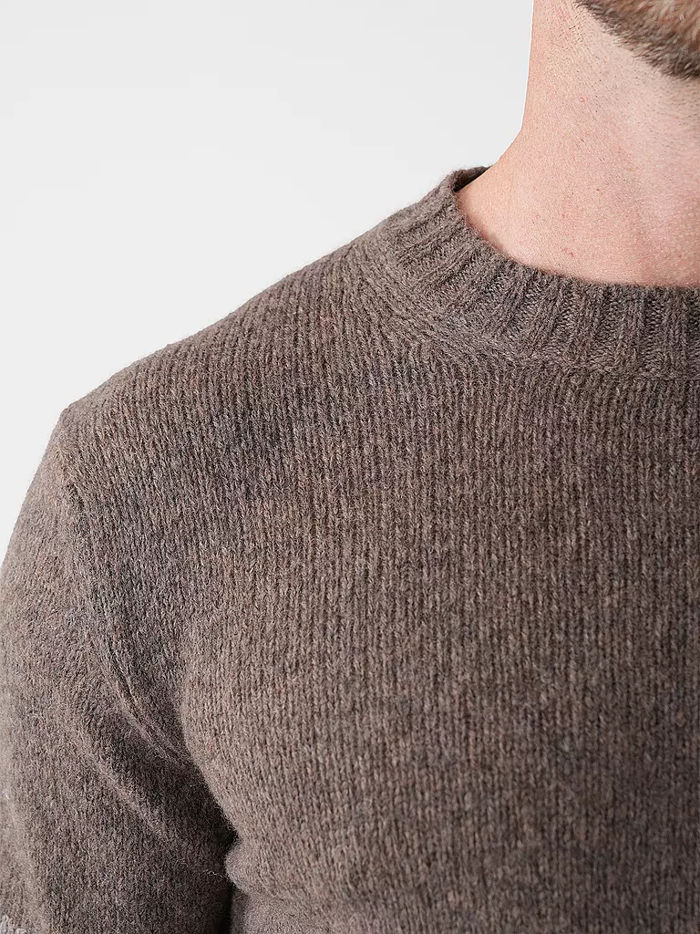 NN.07 | Pullover LEE | Marrón