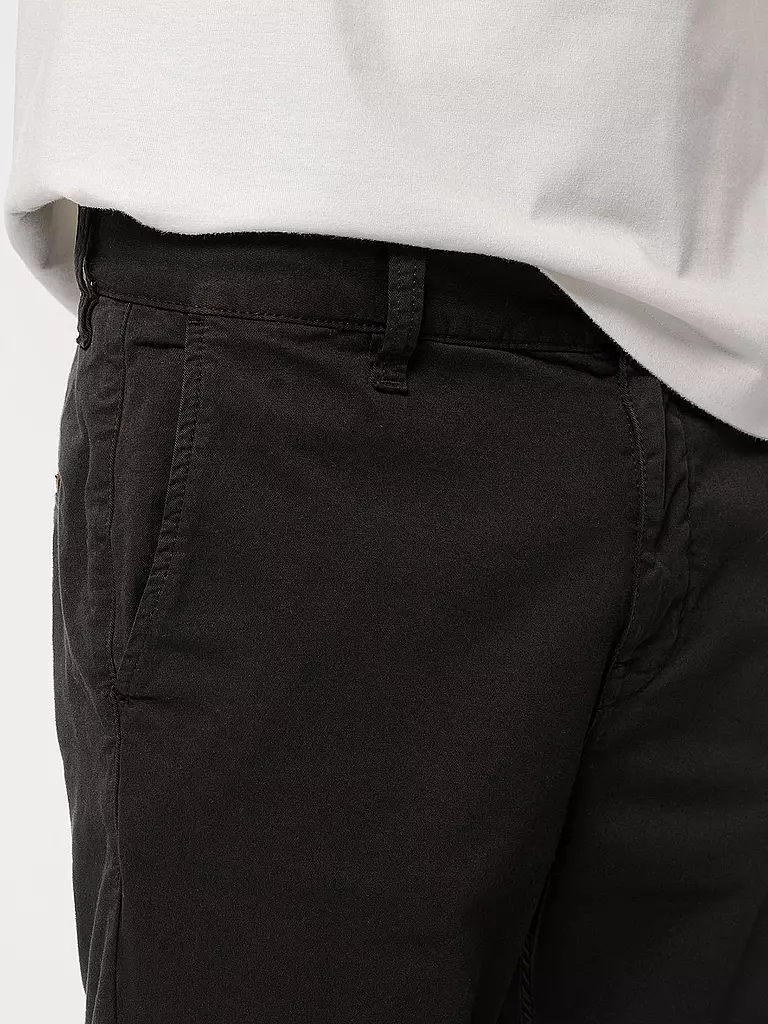 NUDIE JEANS | Chino Easy Alvin | Negro