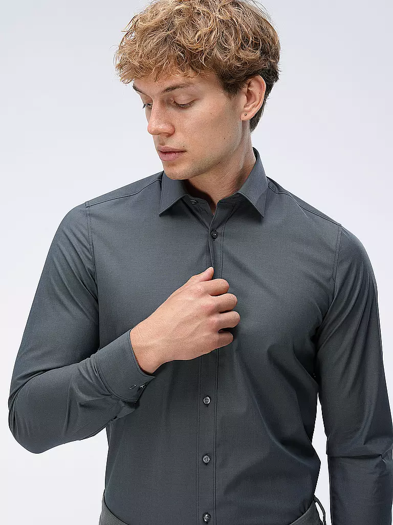 OLYMP LEVEL FIVE | Camisa Body Fit | Gris