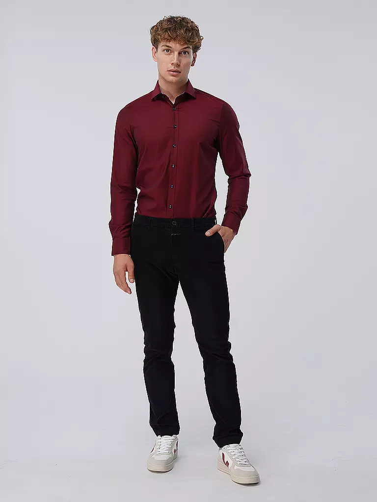 OLYMP LEVEL FIVE | Camisa Body Fit | Rojo oscuro