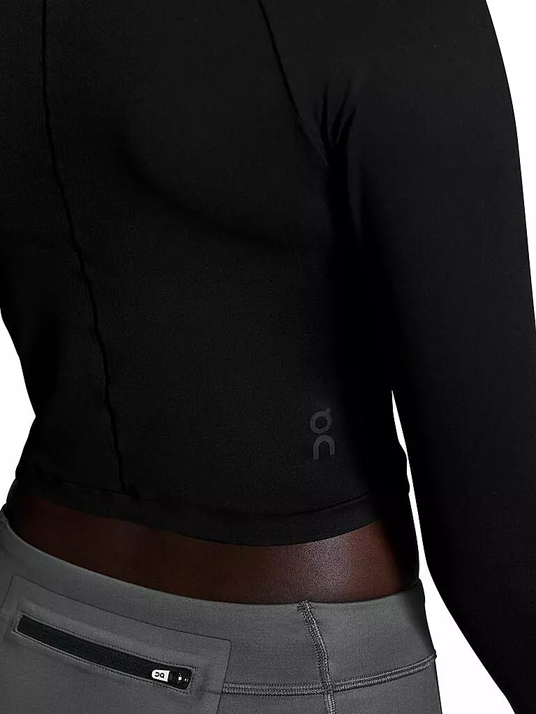 ON | Camiseta de manga larga con corte cropped | Negro