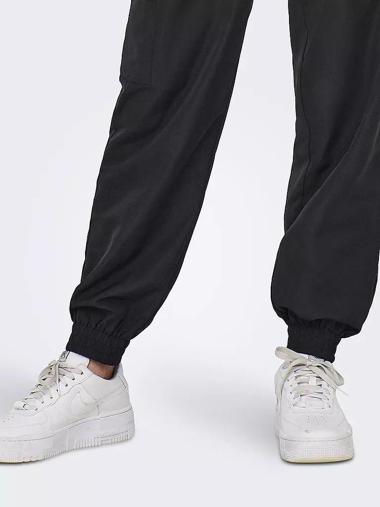 ONLY | Pantalones cargo ONLFADUMA | Negro