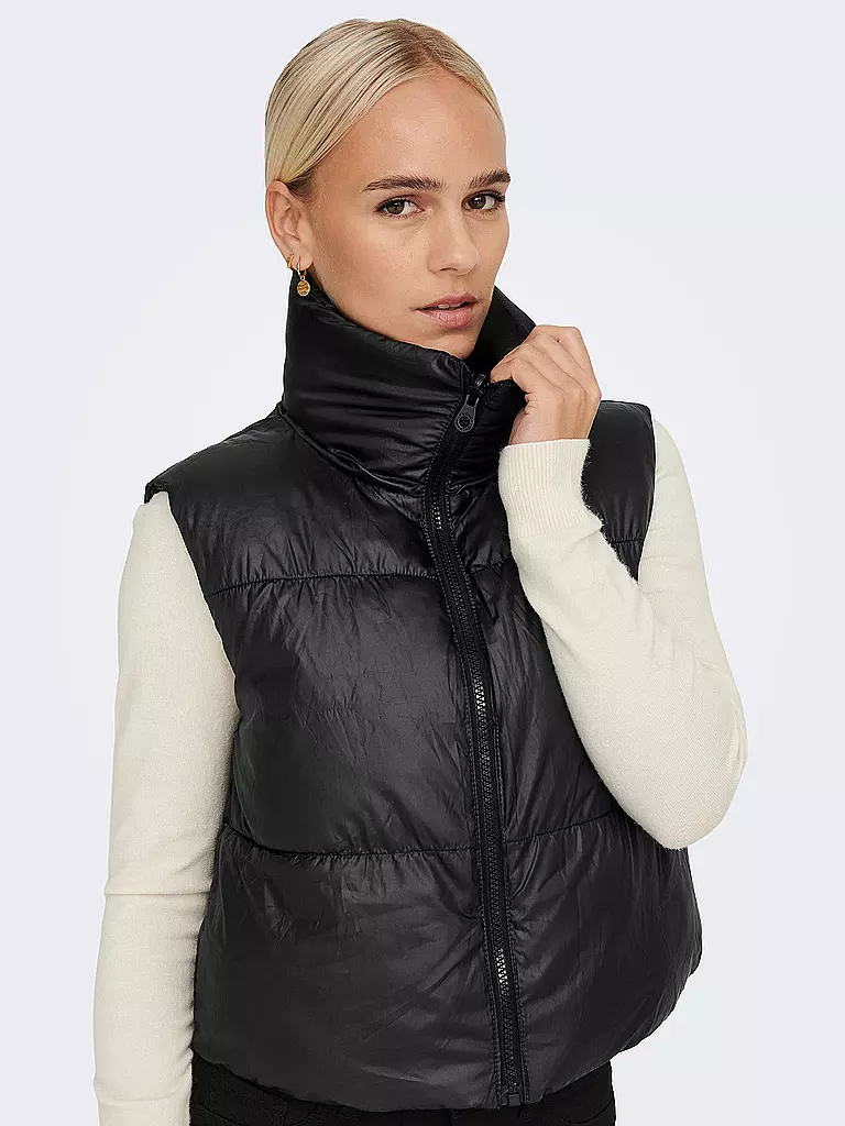 ONLY | Wendesteppgilet Cropped Fit ONLRICKY  | Negro