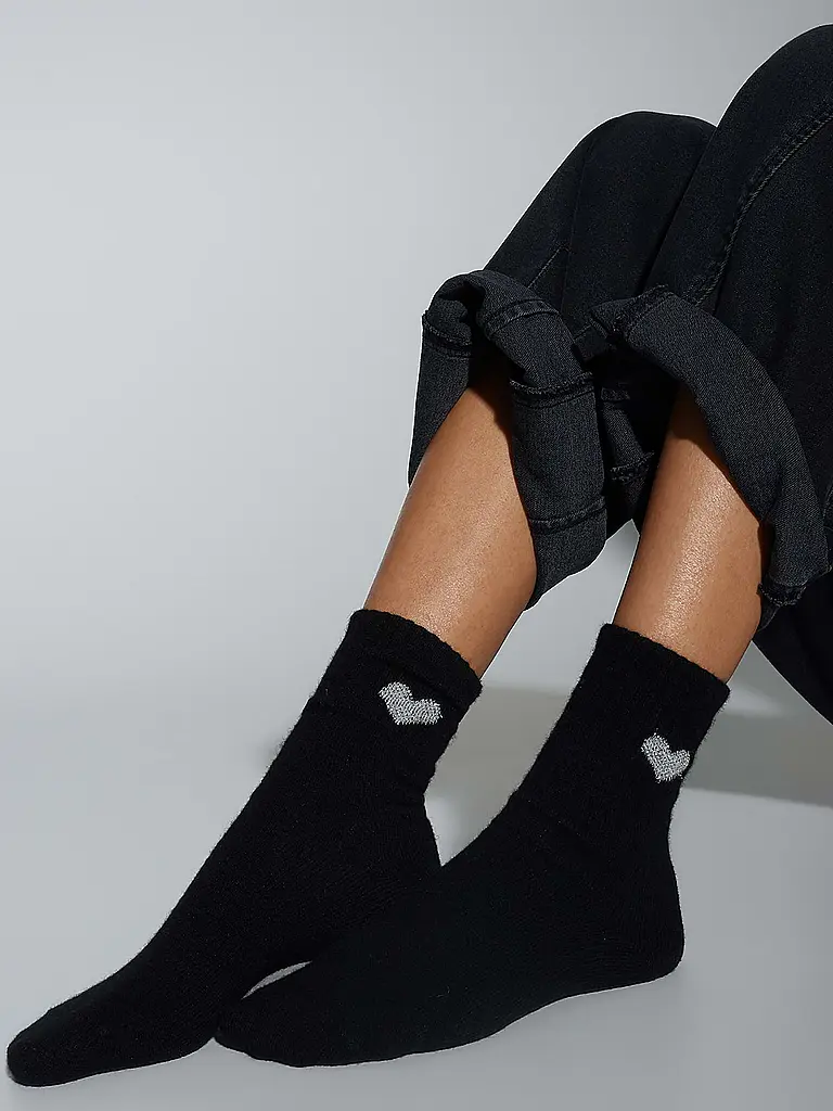 OPUS | Calcetines YINNI black | 