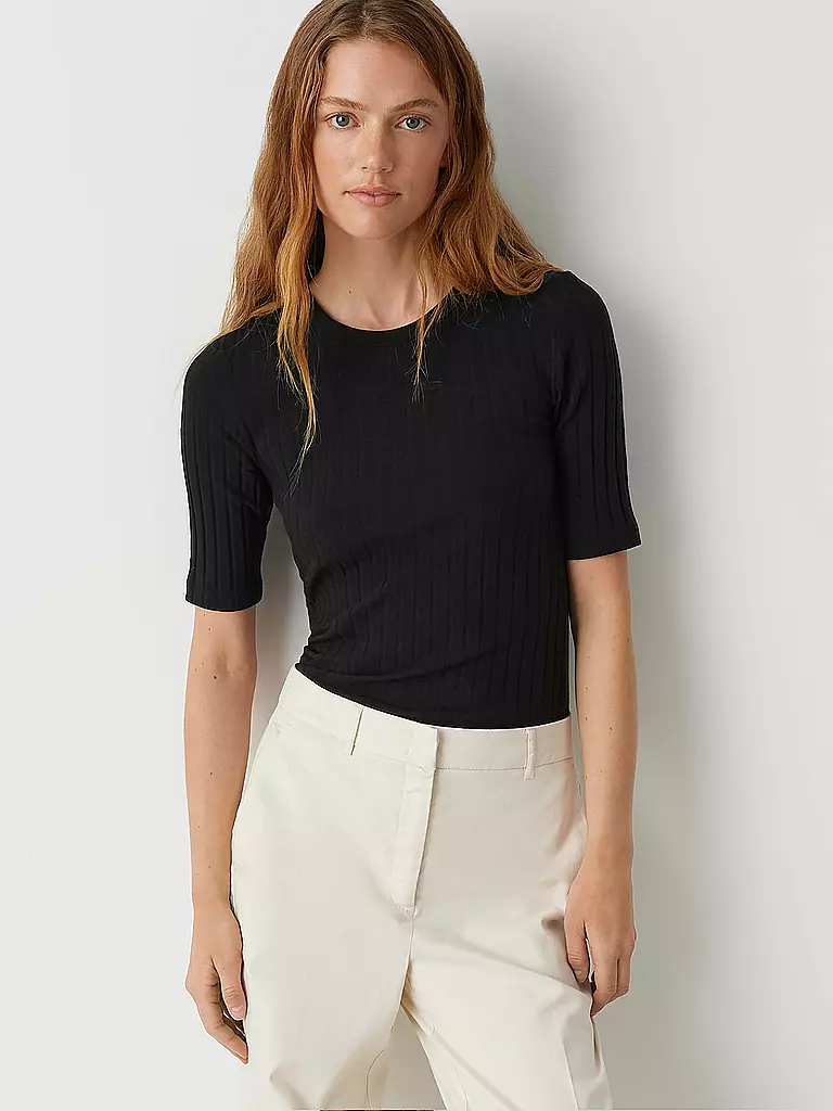 OPUS | Camiseta SAVKA | Negro