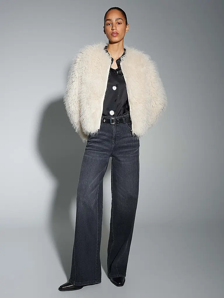 OPUS | Chaqueta con aspecto de piel HETI | Beige