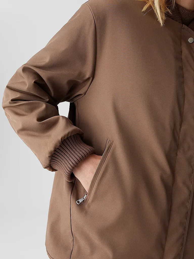 OPUS | Chaqueta con aspecto de piel HULDA | Marrón