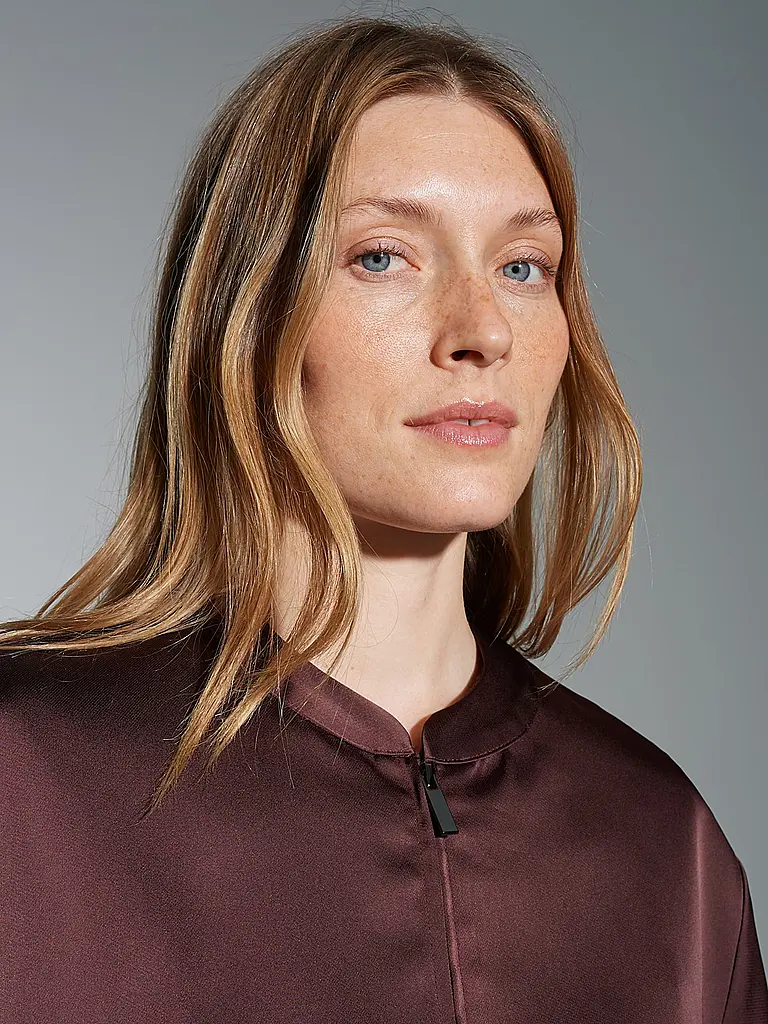 OPUS | Chaqueta JUPITA | Baya