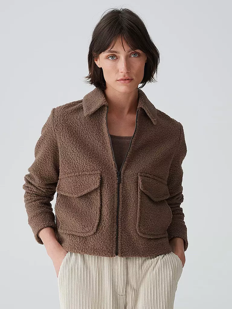 OPUS | Jacke in Felloptik HOLMA | Marrón