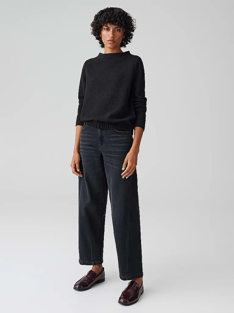 OPUS | Nombre del producto: Sweater GASDINA | Negro