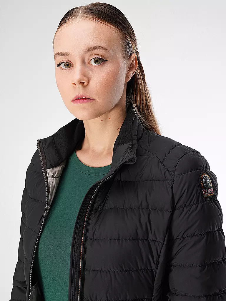 PARAJUMPERS | Daunenleichtsteppjacke GEENA | Negro