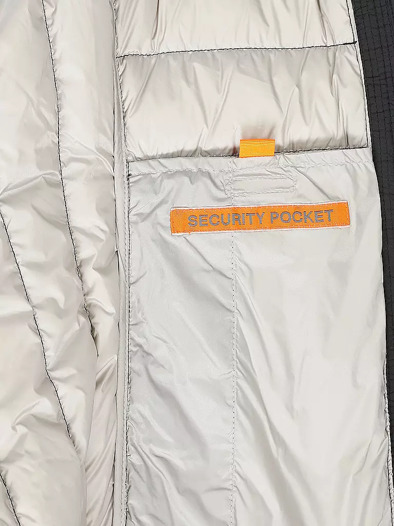 PARAJUMPERS | Daunenleichtsteppjacke GEENA | Negro