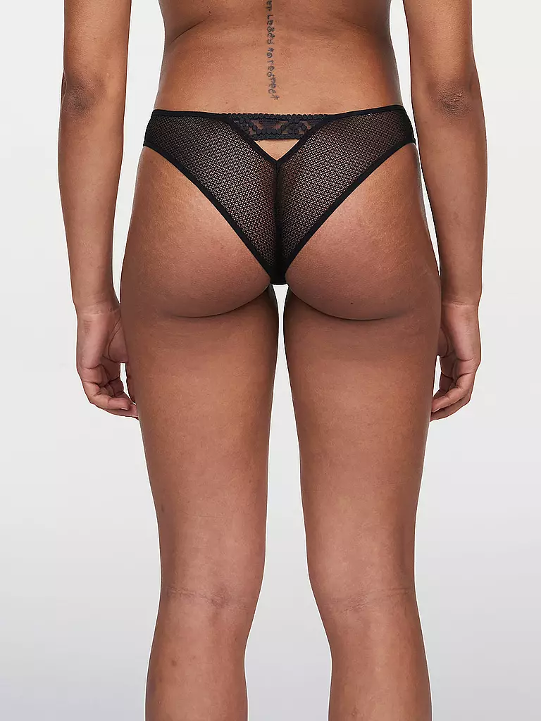 PASSIONATA | String OLIVIA negro | 