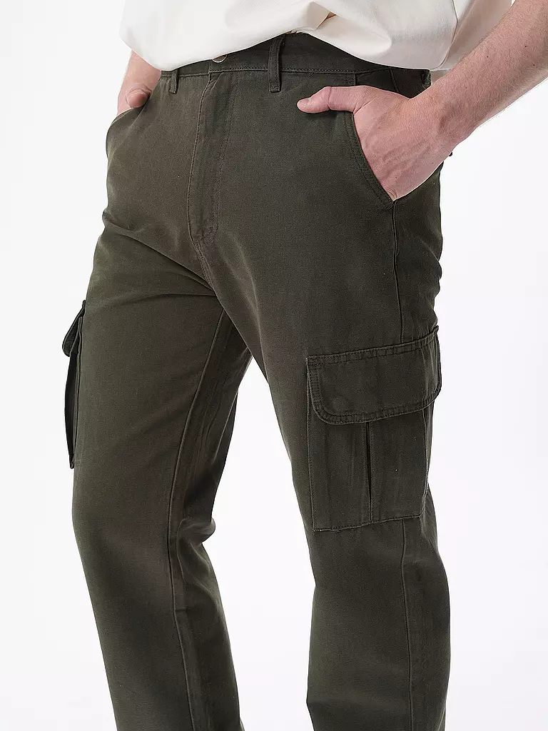 PEGADOR | Pantalón cargo NEIVA de corte recto | 