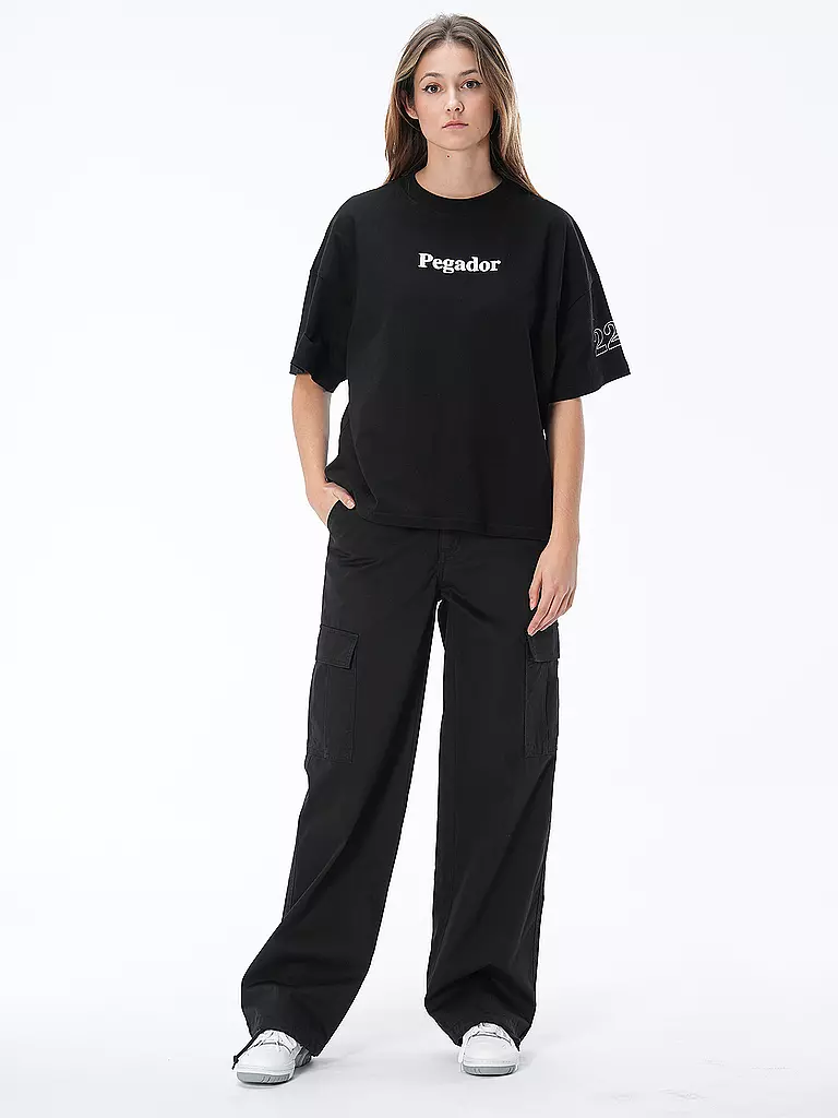 PEGADOR | T-Shirt | Negro