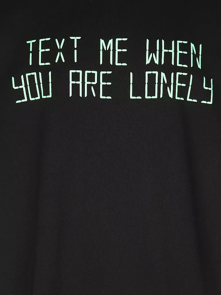 PEGADOR | T-Shirt | Negro