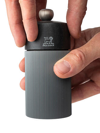 PEUGEOT | Molinillo de pimienta manual Line 12cm Carbono/Madera