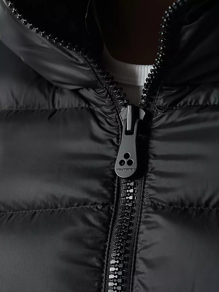 PEUTEREY | Daunensteppjacke ESDRA MQS 01 | Negro