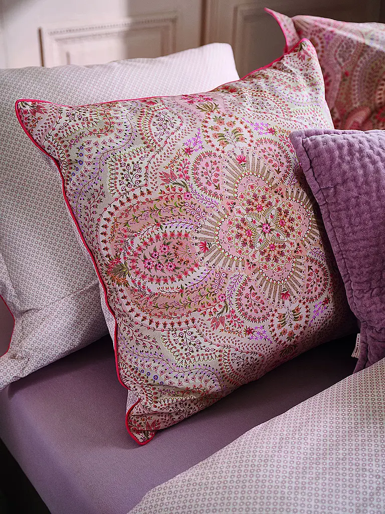 PIP STUDIO | Cojín relleno MOON FLOWER 53x53cm Rosa Claro | Rosa