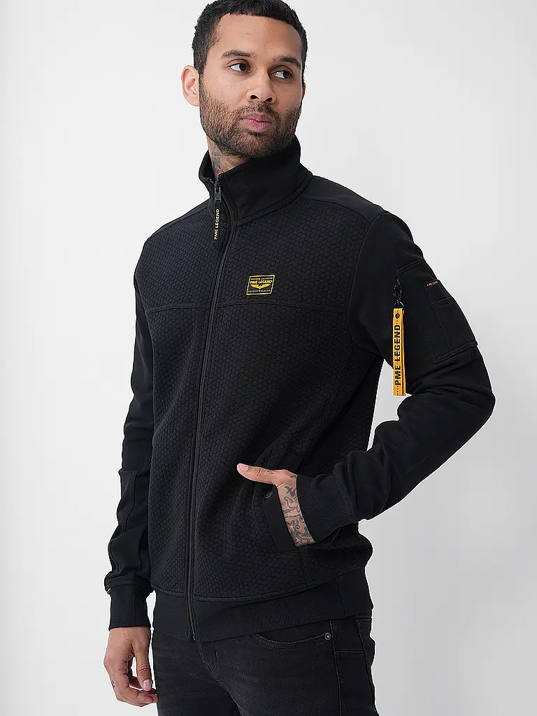 PME LEGEND | Produktname: Chaqueta de chándal
Marke: PME LEGEND
Farbe: negro
Kategorien: Moda, Hombre

Ärmellänge: Manga larga
Material: Felpa, Algodón, Elástico
Kragenform: Cuello alzado
Musterung: Liso
Passform (Oberbekleidung): Regular
Details: Bolsillos later | 