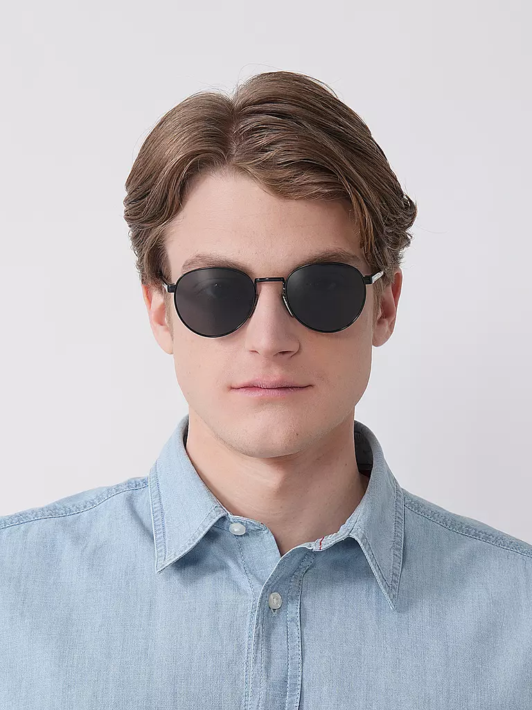 PRADA | Gafas de sol 0PRB51S/53
Marca: PRADA
Color: negro
Categorías: Moda, Hombre

Material: Metal | Negro