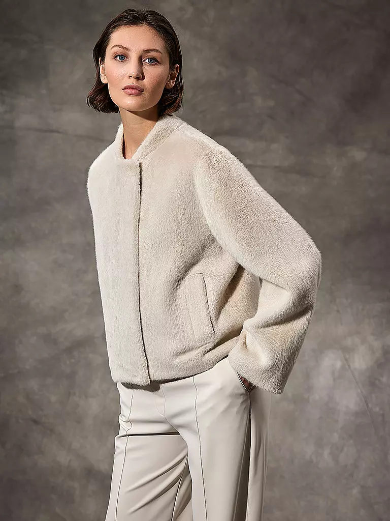 PRIDE TO BE | Jacke in Felloptik DANJA | Crema
