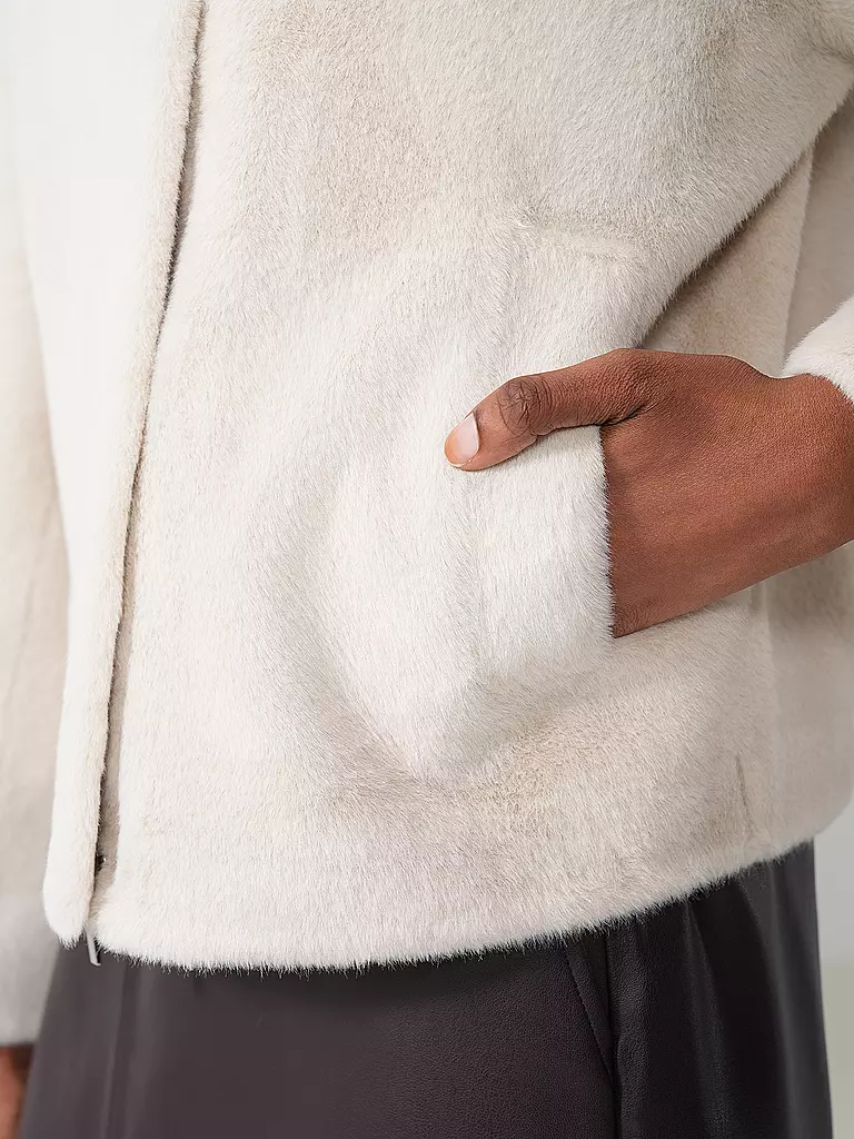 PRIDE TO BE | Jacke in Felloptik DANJA | Crema