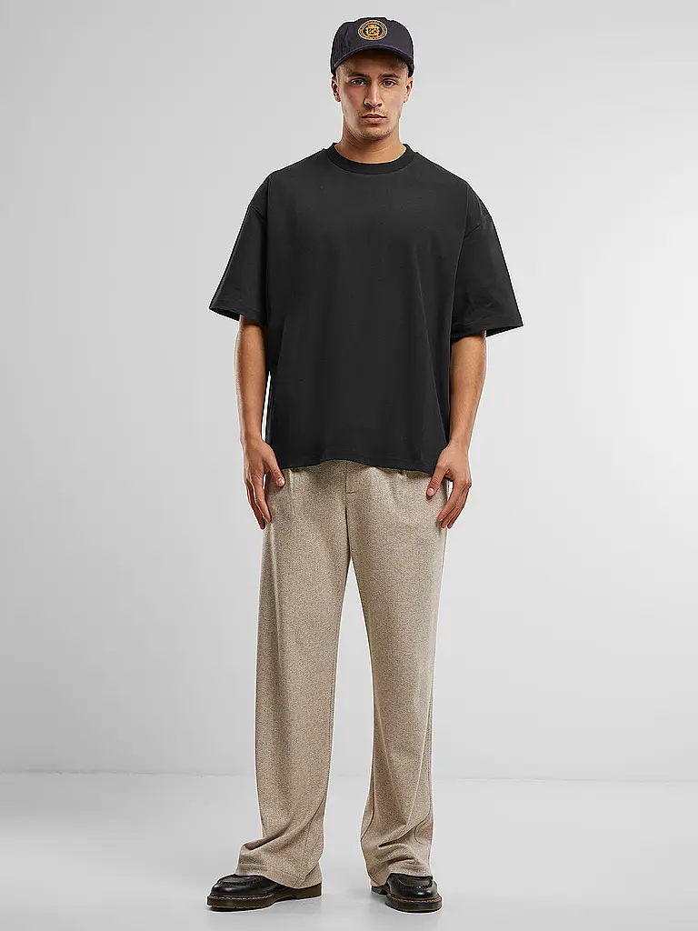 PROHIBITED | Camiseta de corte oversized | Negro