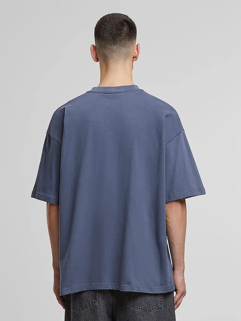 PROHIBITED | Camiseta de corte oversized | 