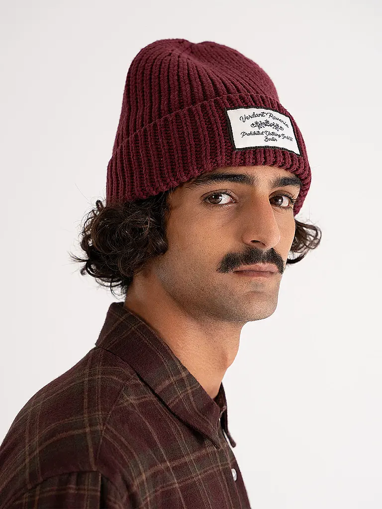 PROHIBITED | Gorro - Gorra | Rojo oscuro