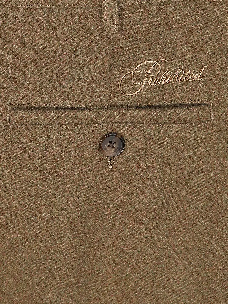 PROHIBITED | Nombre del producto: Pantalón DOUBLE PLEATED CLUB PANTS | Camel