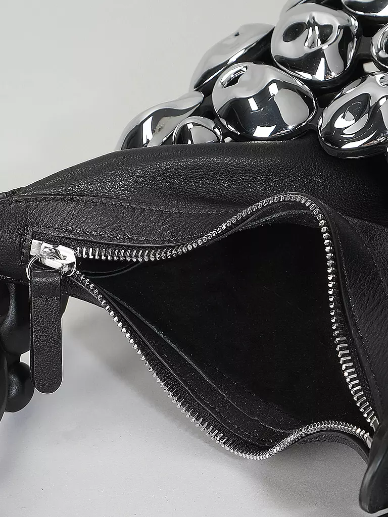 PUBLISHED BY | Bolso de cuero - Bolso bandolera STONE CLOUD Medium | Plata