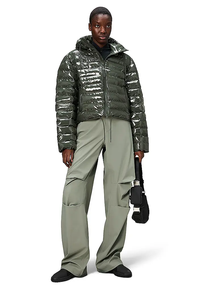 RAINS | Chaqueta acolchada LOHJA SHORT PUFFER JACKET | Oliva