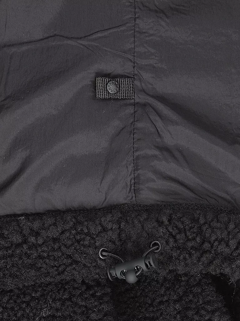 RAINS | Jacke in Felloptik KOFU | Negro