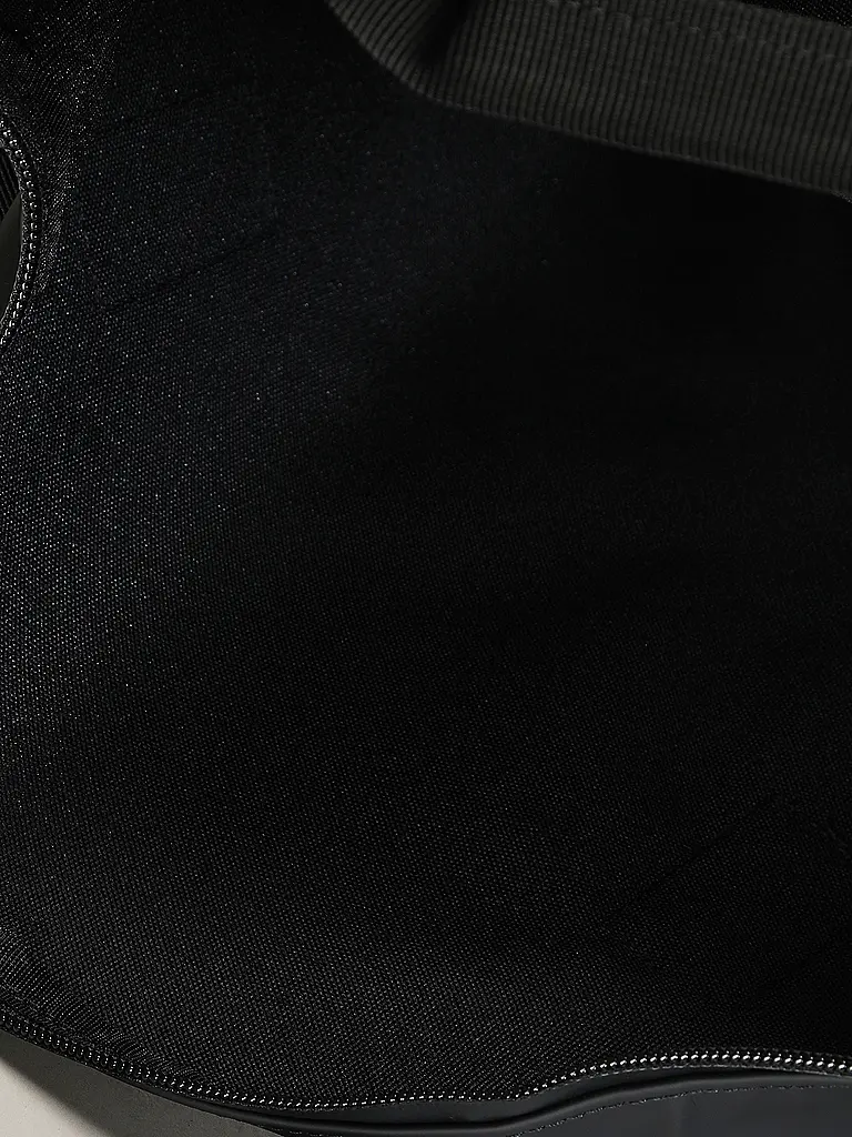 RAINS | Nombre del producto: Set de 2 piezas Weekender y neceser | 