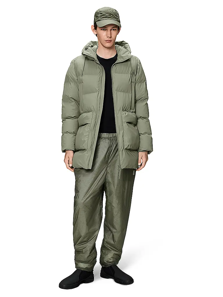 RAINS | Parka ALTA LONG PUFFER CARGO J | Verde claro