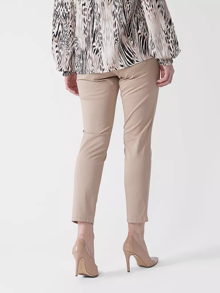 RAPHAELA BY BRAX | Chino 6/8 PAMINA | Beige
