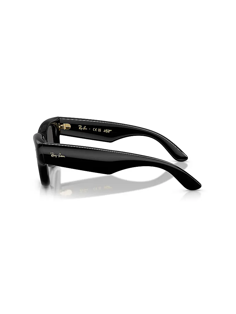 RAY BAN | Gafas de sol 0RB4940/50
Marca: RAY BAN
Color: negro
Categorías: Moda, Mujer, Hombre

Material: Plástico | Negro