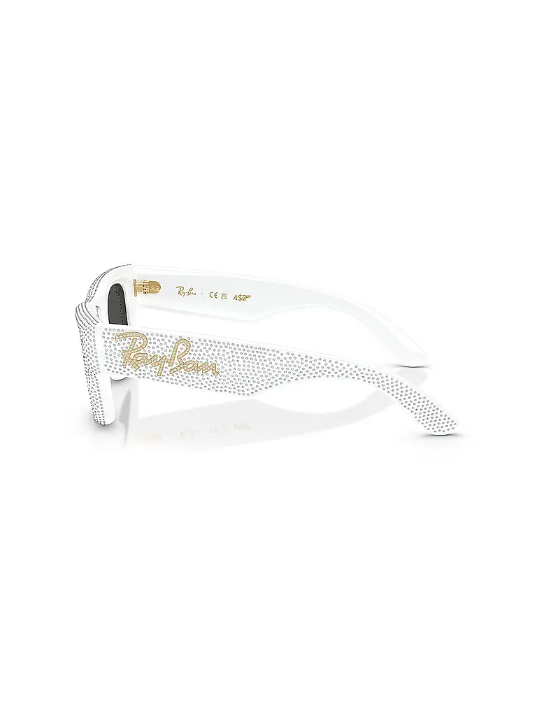 RAY BAN | Gafas de sol 0RB4940BP/47
Marca: RAY BAN
Color: blanco
Categorías: Moda, Mujer, Hombre

Material: Plástico | Blanco