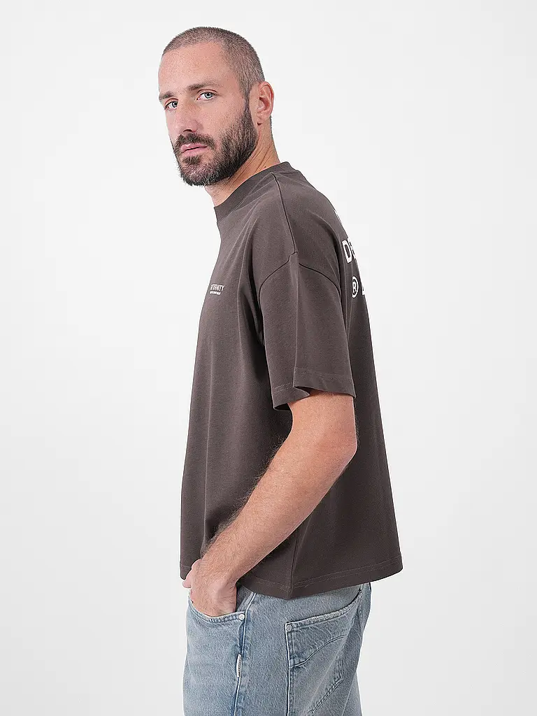 RETERNITY | Camiseta | 