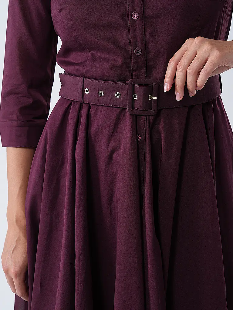 RIANI | Midikleid | Rojo oscuro