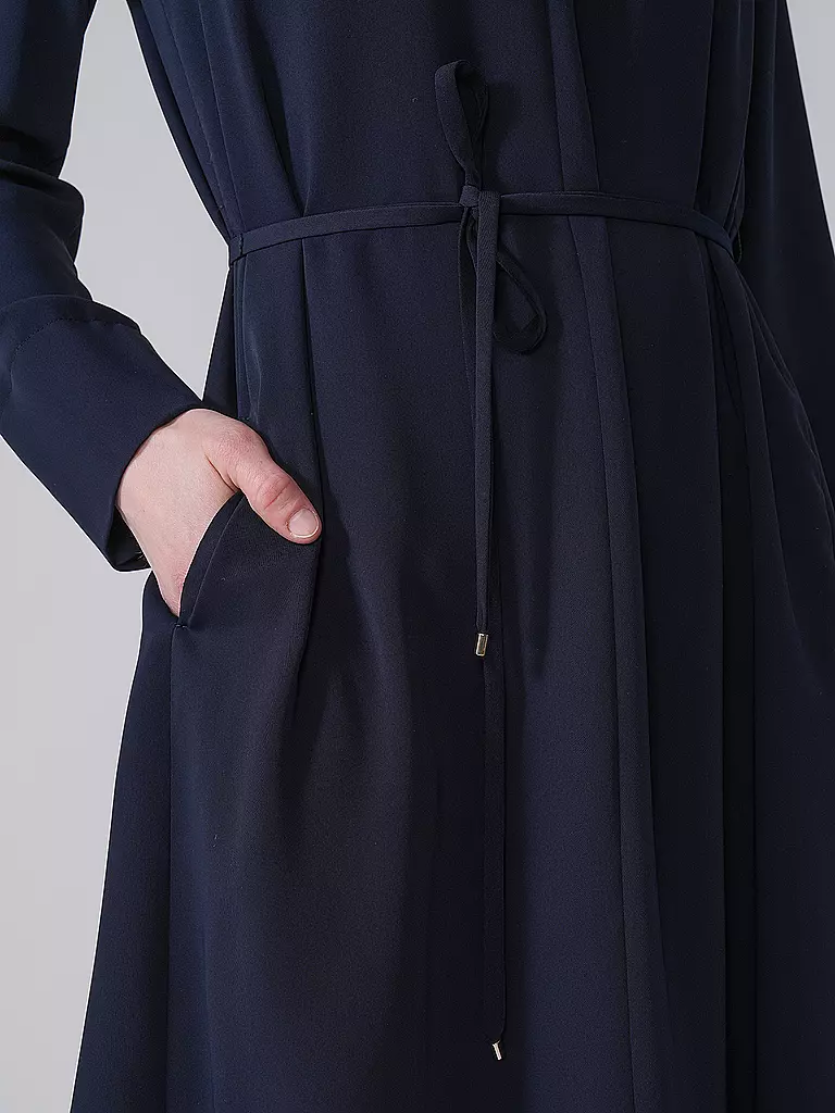 RIANI | Minikleid | Azul