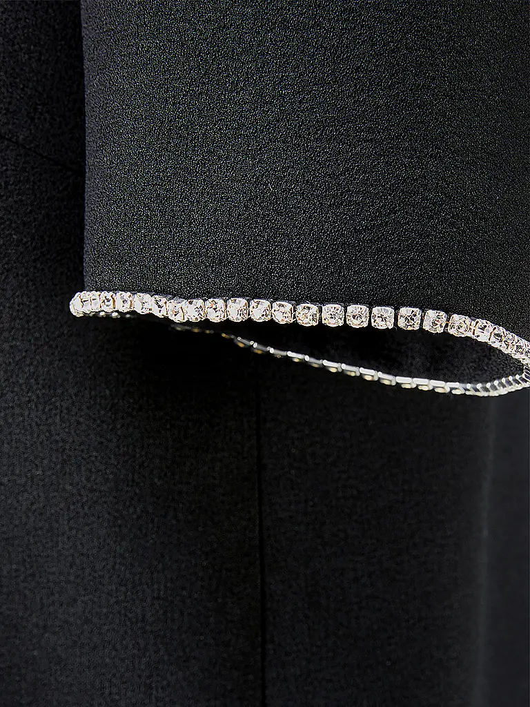 RIANI | Minivestido
Marca: RIANI
Color: negro
Categorías: Moda, Mujer

Largo de manga: Manga corta
Escote: Cuello redondo
Material: Poliéster / Poliamida, Elástico
Diseño: Liso
Corte (Prenda exterior): Regular
Estilo y ocasión: Ocio
Estilo: Puro
Detalles: Pl | 